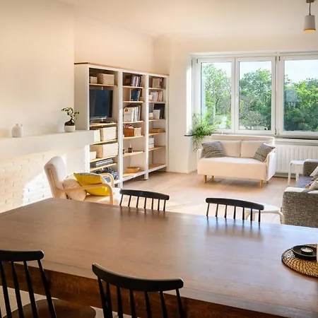 Stylish And Spacious Center